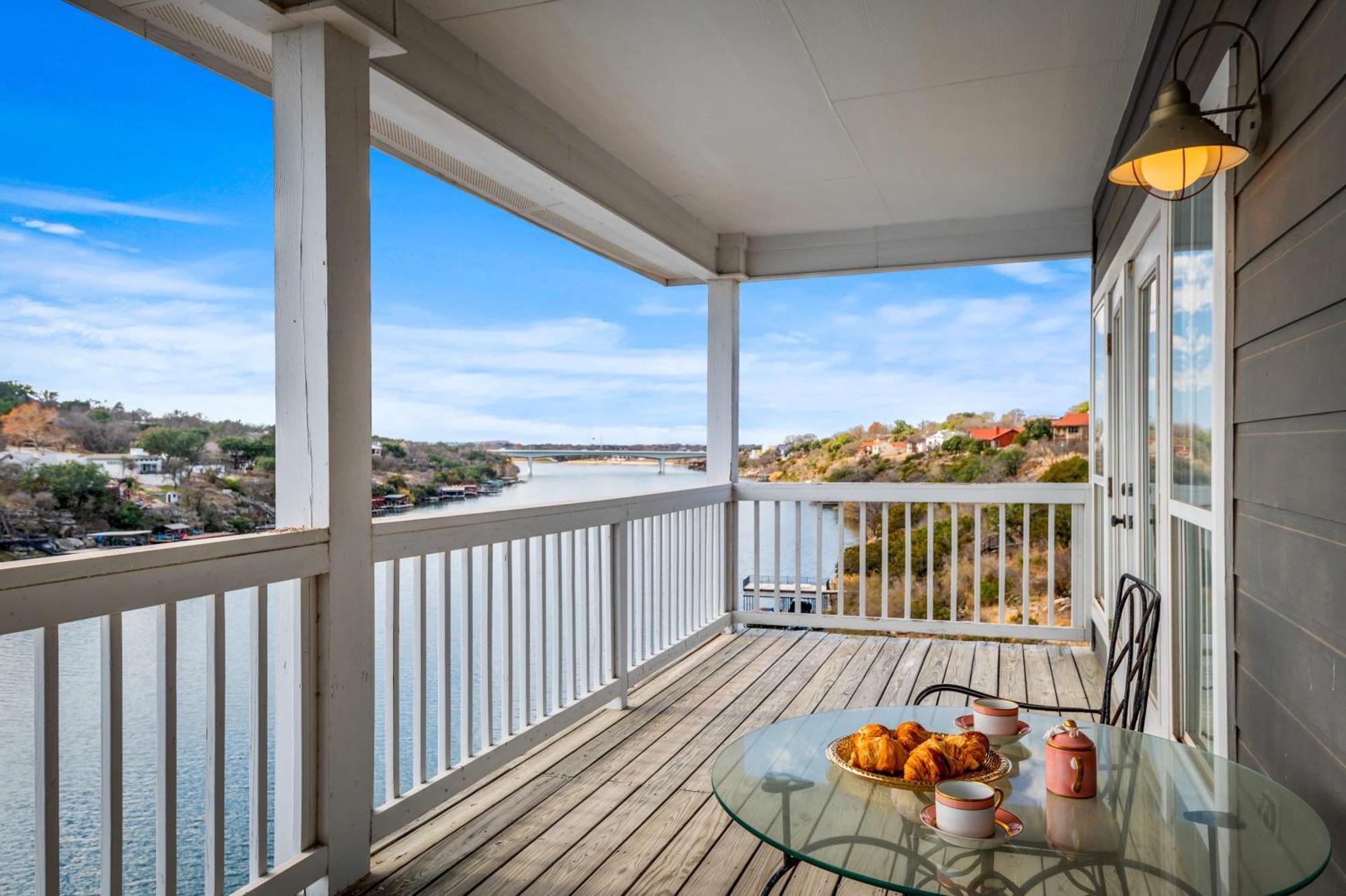 Luxury Lake Marble Falls House With Swimming Pool Hot Tub And Private Boat Slip Exterior photo